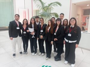 Studenti Volta mostra versace reggio calabria