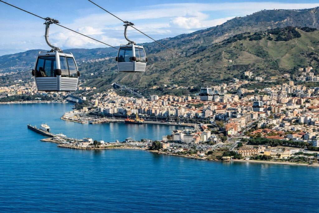 Reggio Calabria Dall alto In Tutta La Sua Bellezza Dal Porto Ai Reggio Calabria Dall alto In Tutta La Sua Bellezza Dal Porto Ai