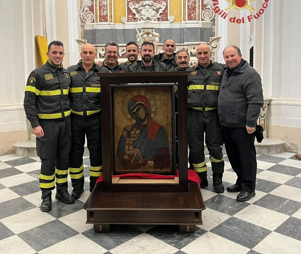 cattedrale cosenza vigili del fuoco