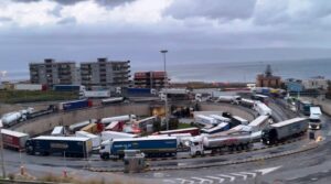 coda tir porto tremestieri