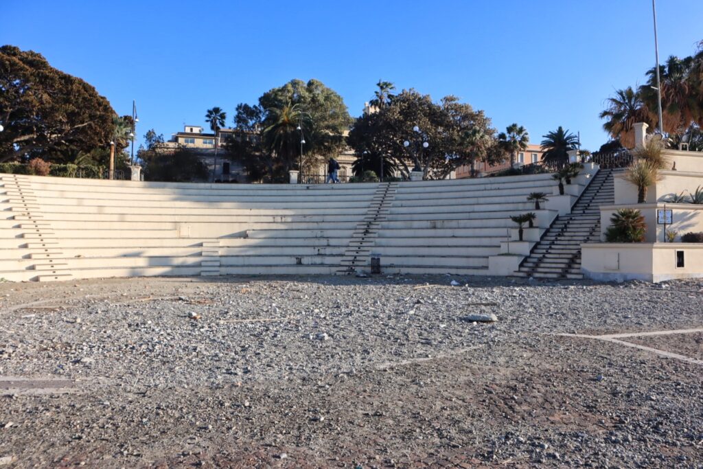 condizioni lungomare reggio calabria a due settimane dalla mareggiata