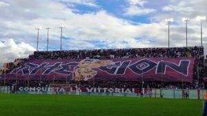 coreografia curva sud reggina messina