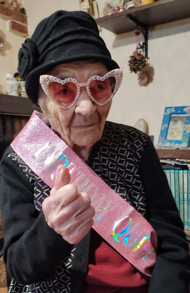 festa 100 anni nonna Tita