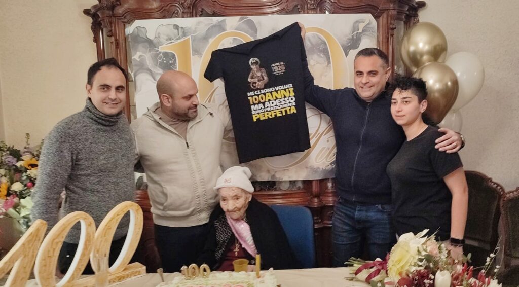festa 100 anni nonna Tita
