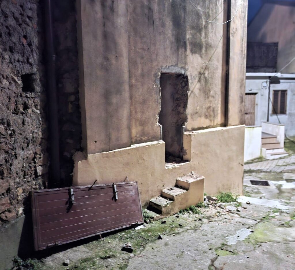 furto petronà