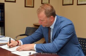 grella catania firma rogito per acquisizione centro sportivo torre del grifo