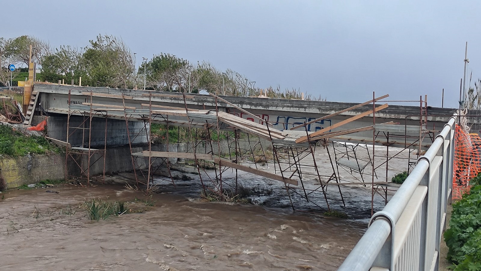 impalcatura ponte calopinace (3)