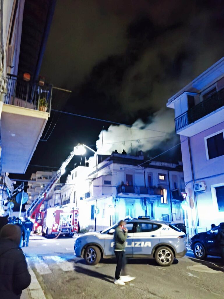 incendio reggio calabria