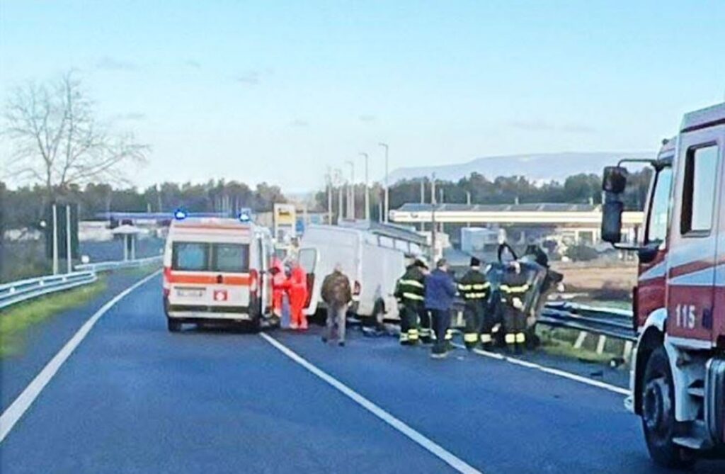 incidente jonio tirreno