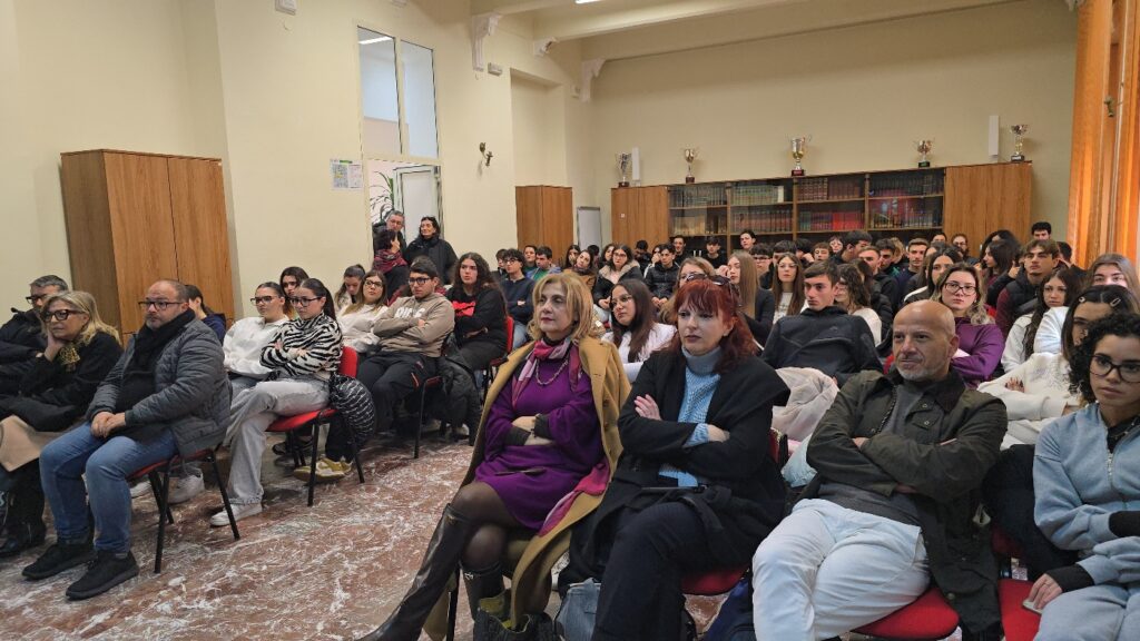 incontro polizia scuole