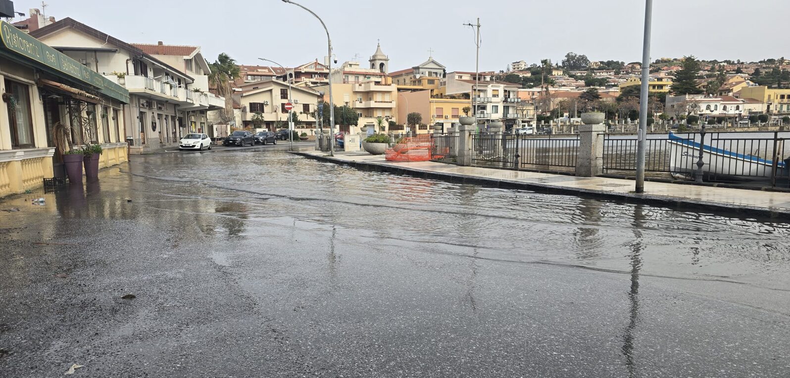 liquami ganzirri messina