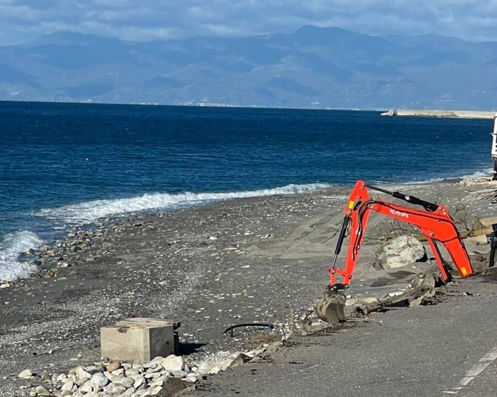 lungomare melito porto salvo lavori di ripristino dopo il ciclone Harry