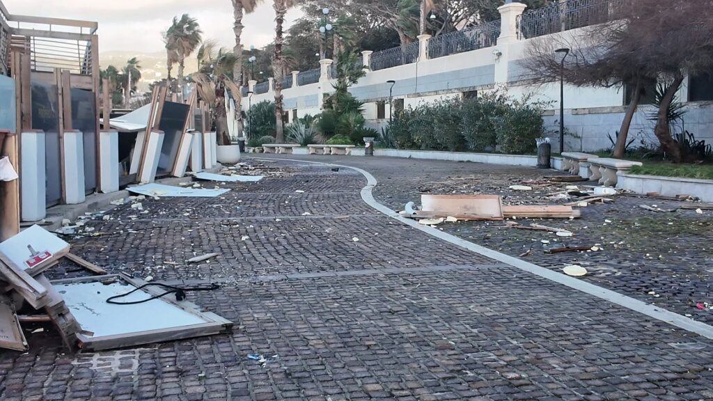 maltempo reggio calabria lido pepys lungomare