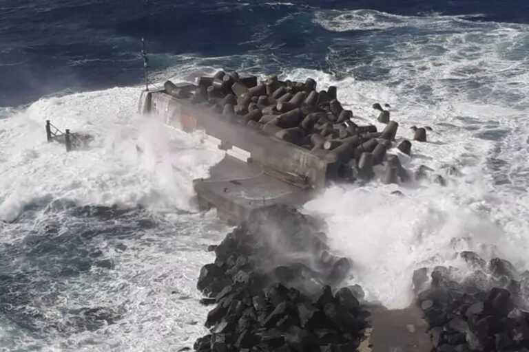 mareggiate isole eolie