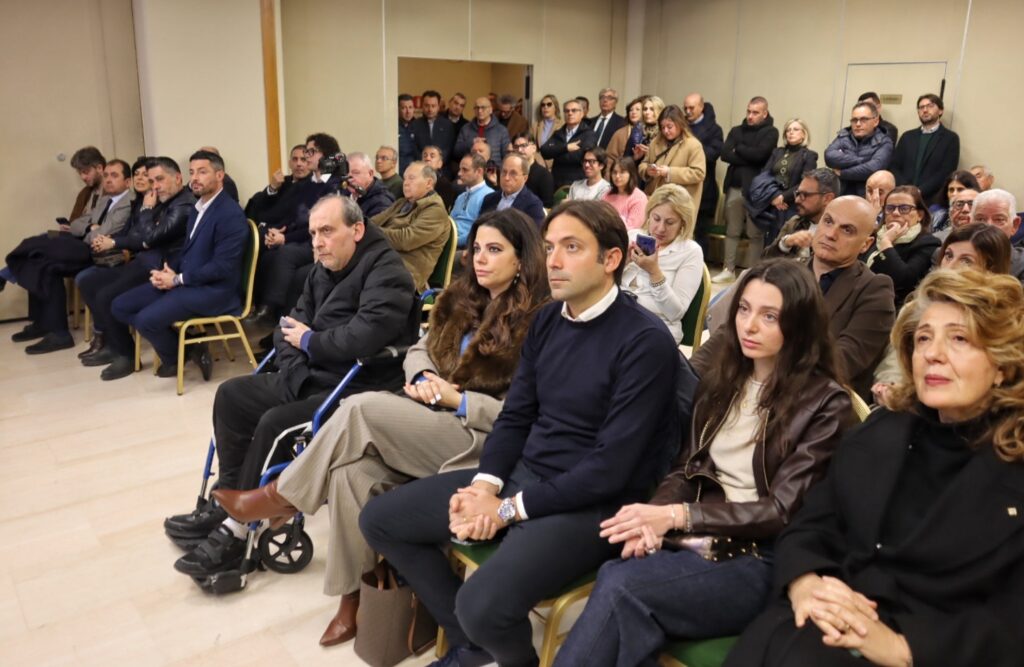 presentazione battaglia primarie centrosinistra 2026
