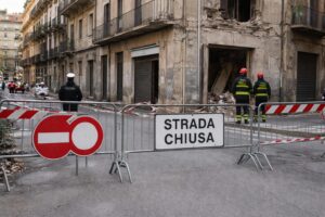 strada chiusa