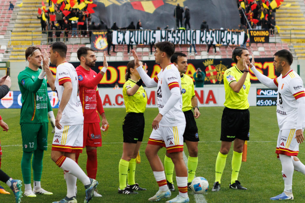 ACR Messina-Nissa coreografia curva tifosi