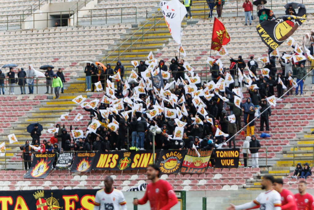 ACR Messina-Nissa curva tifosi