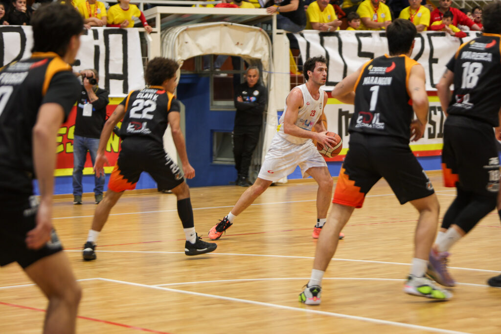 Basket School Messina-Viola