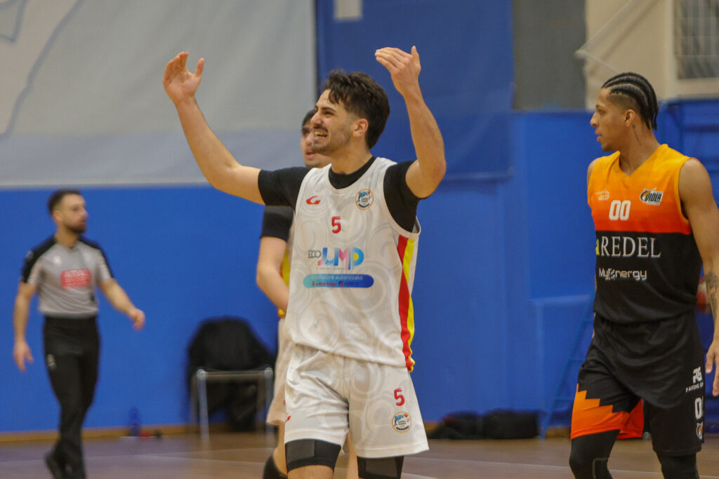 Basket School Messina-Viola