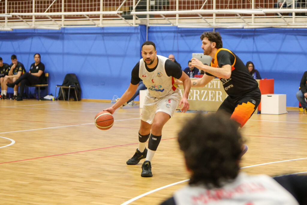 Basket School Messina-Viola