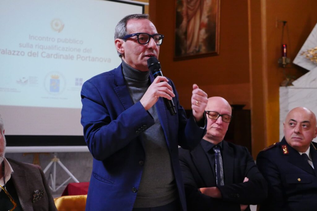 Battaglia incontro pubblico Ravagnese