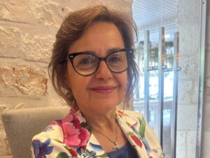CINZIA IERACITANO