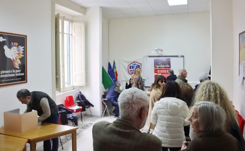 Candidati delle Primarie del CentroSinistra vanno a votare