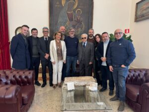 Commissario messina incontra capigruppo