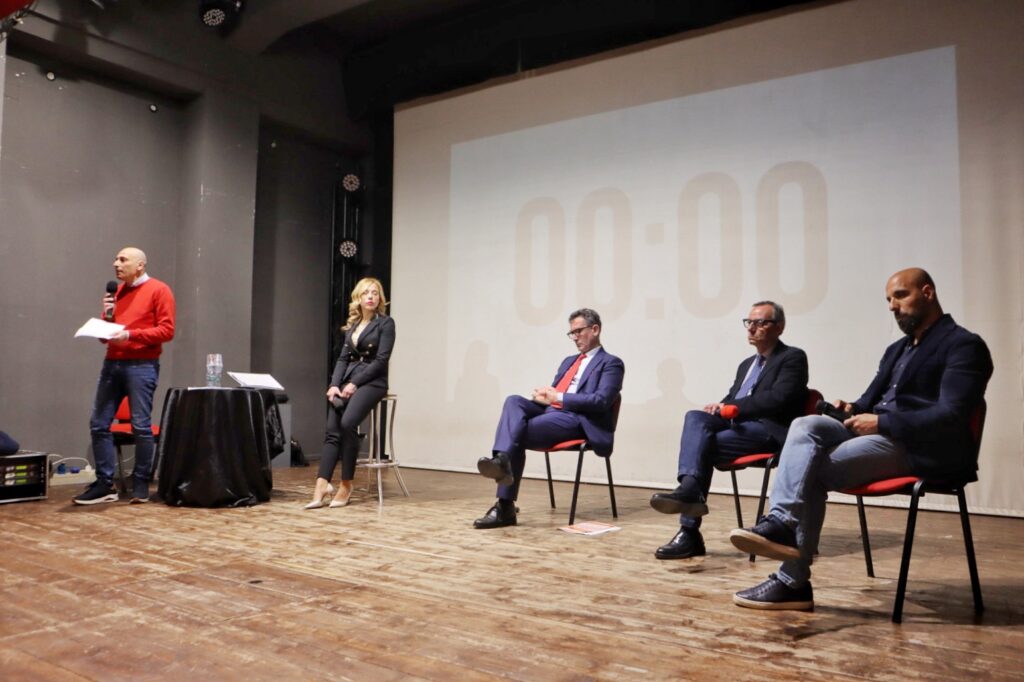 Confronto pubblico tra i candidati delle Primarie a Reggio Calabria Canale Battaglia Muraca
