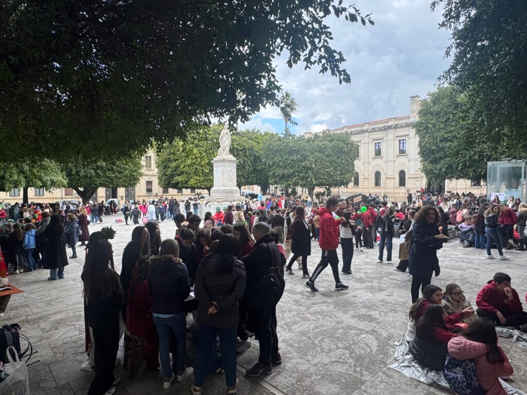 Dantedì in Piazza Italia a Reggio Calabria