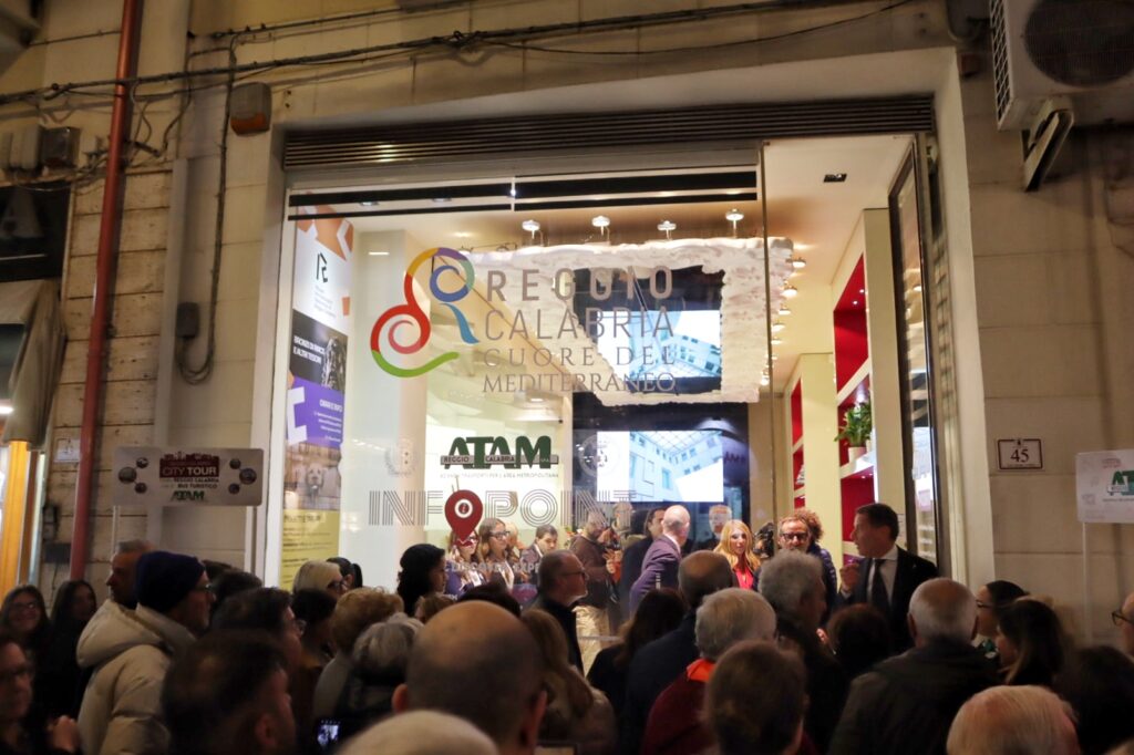 Inaugurazione info point reggio calabria
