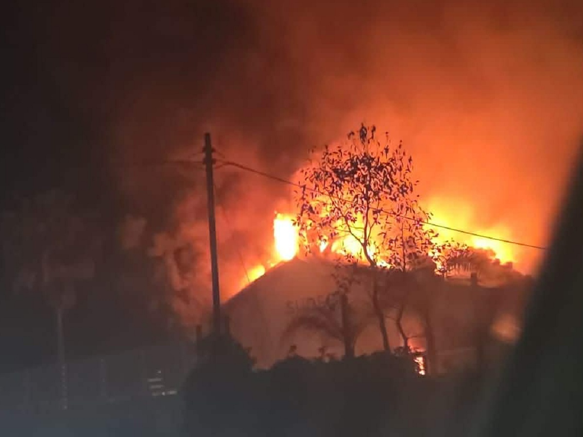 Incendio Sunset Palmi (1)