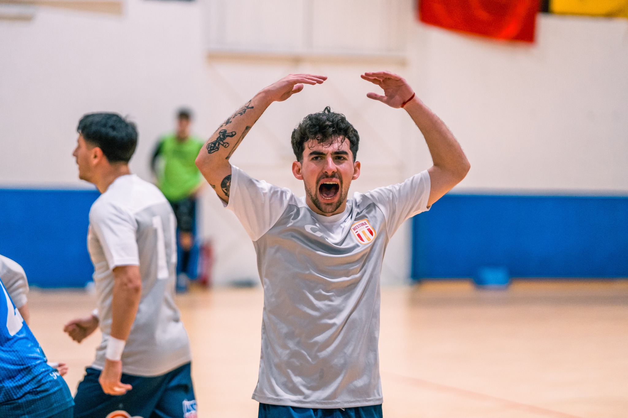 L’argentino Cruz Caropi esulta Messina Futsal
