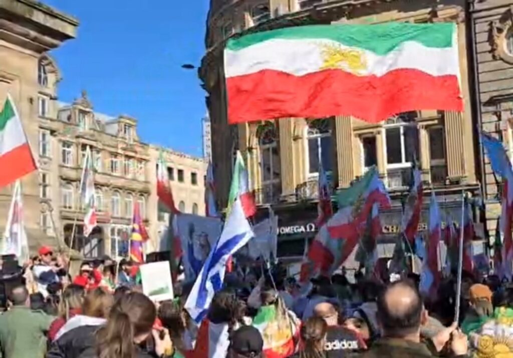 Manifestazione pro Iran a Newcastle
