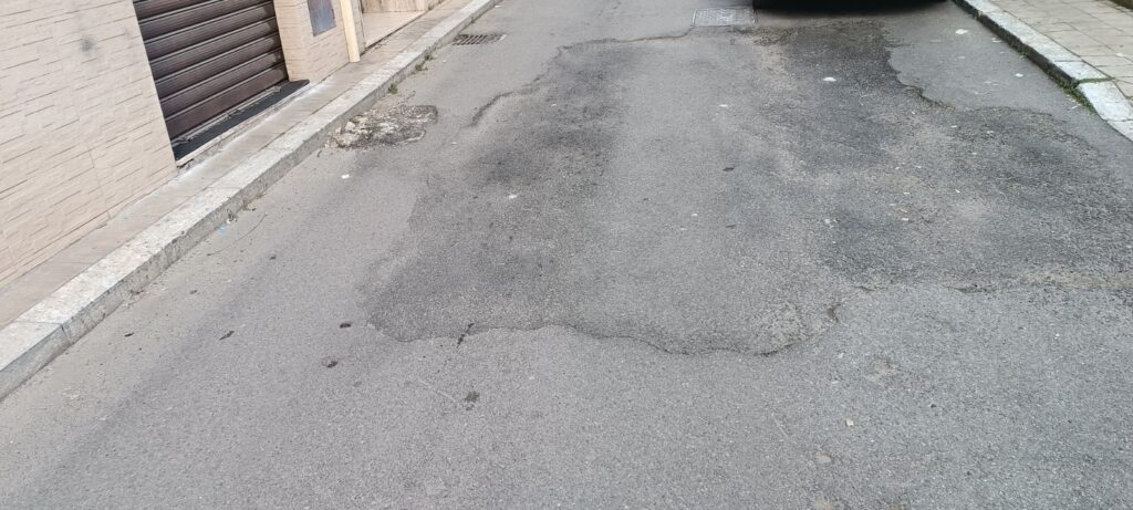 Manto stradale via Loreto