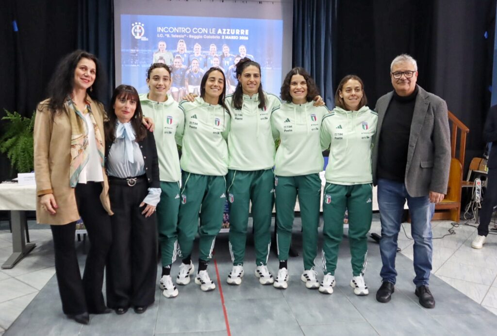 Nazionale Italia Femminile Calcio Scuola Telesio Montalbetti