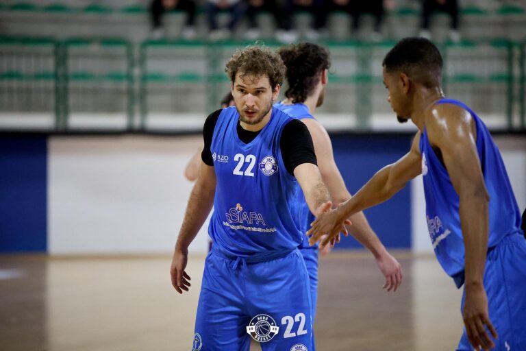 La NOVA Basket sconfitta al PalaLivatino di Gela