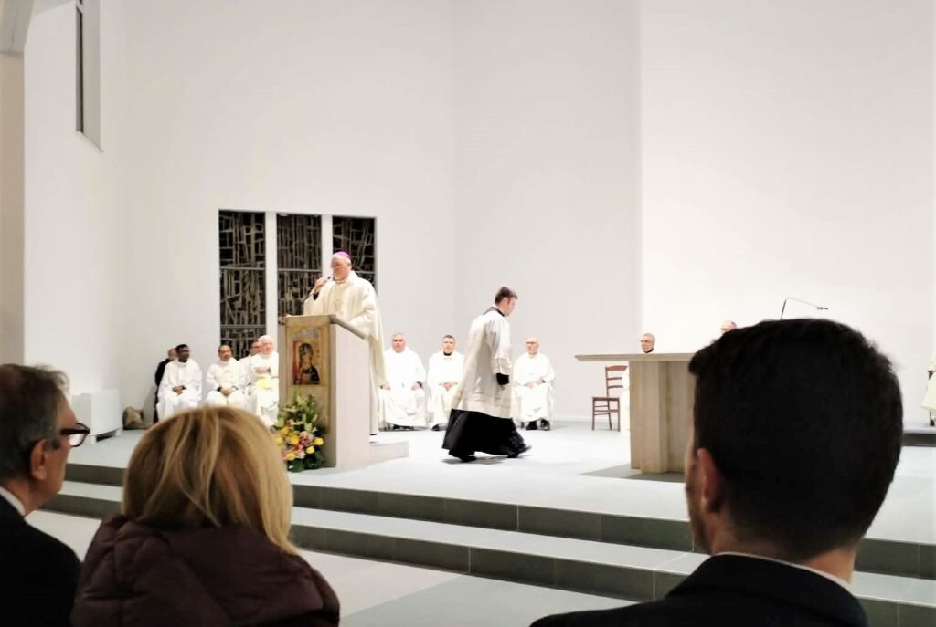 Parrocchia Sacra Famiglia Vibo Valentia