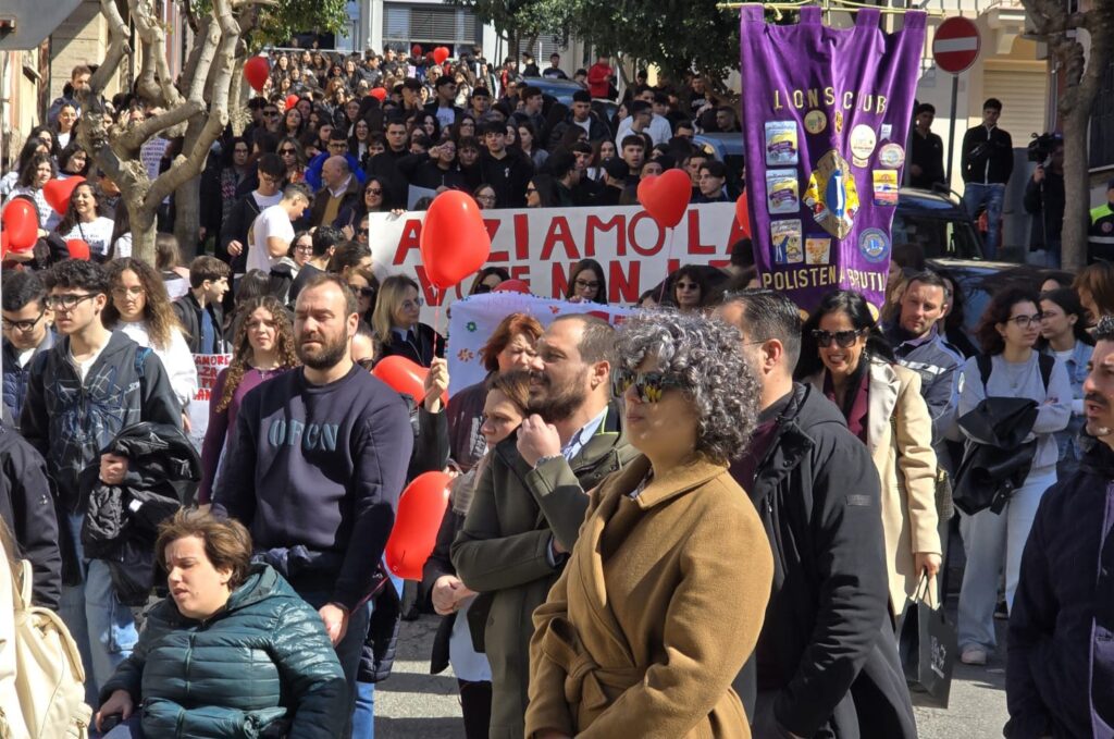 Passeggiata contro le violenze