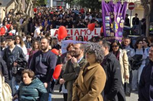 Passeggiata contro le violenze