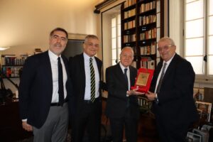 Premi-Gianni-Letta-e-ambasciatore-Burundi