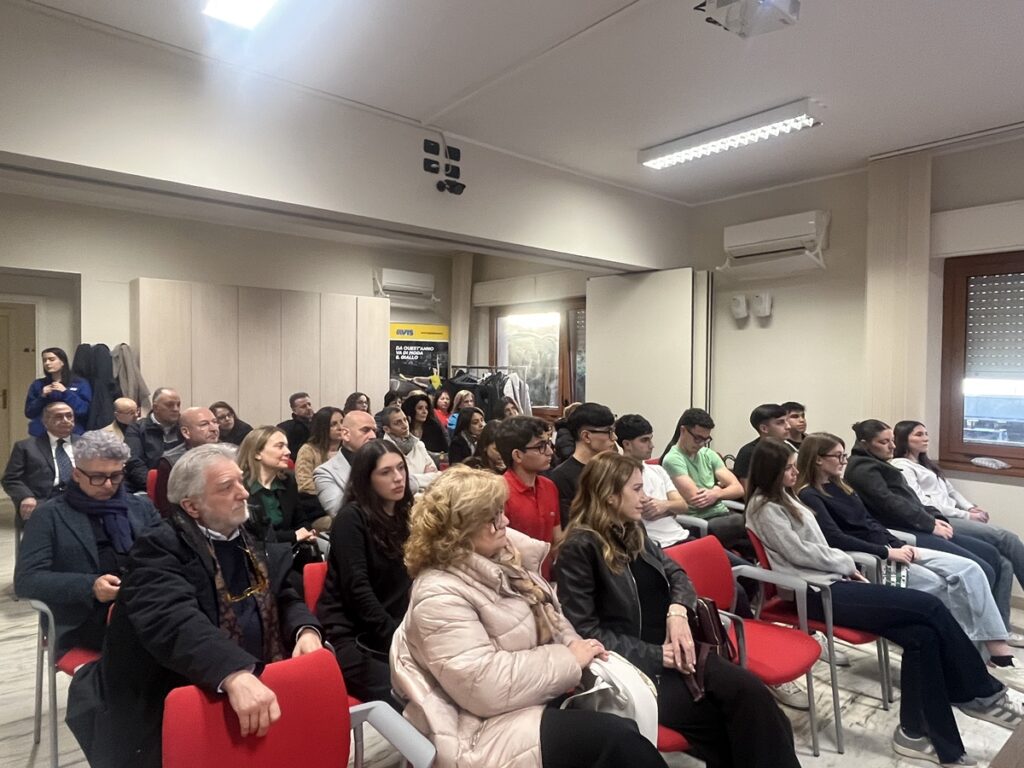 Presentazione Campagna social Formazione Scuola Lavoro Avis Reggio