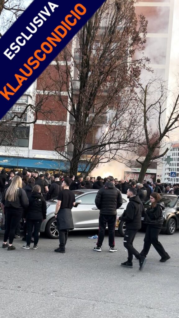 Raduno Banditi in piazza Axum prima del derby Milan - Inter