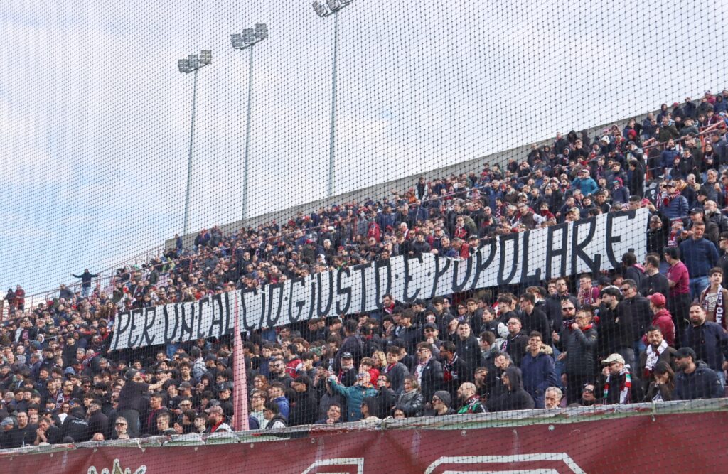Reggina-Acireale Curva Sud ultrà