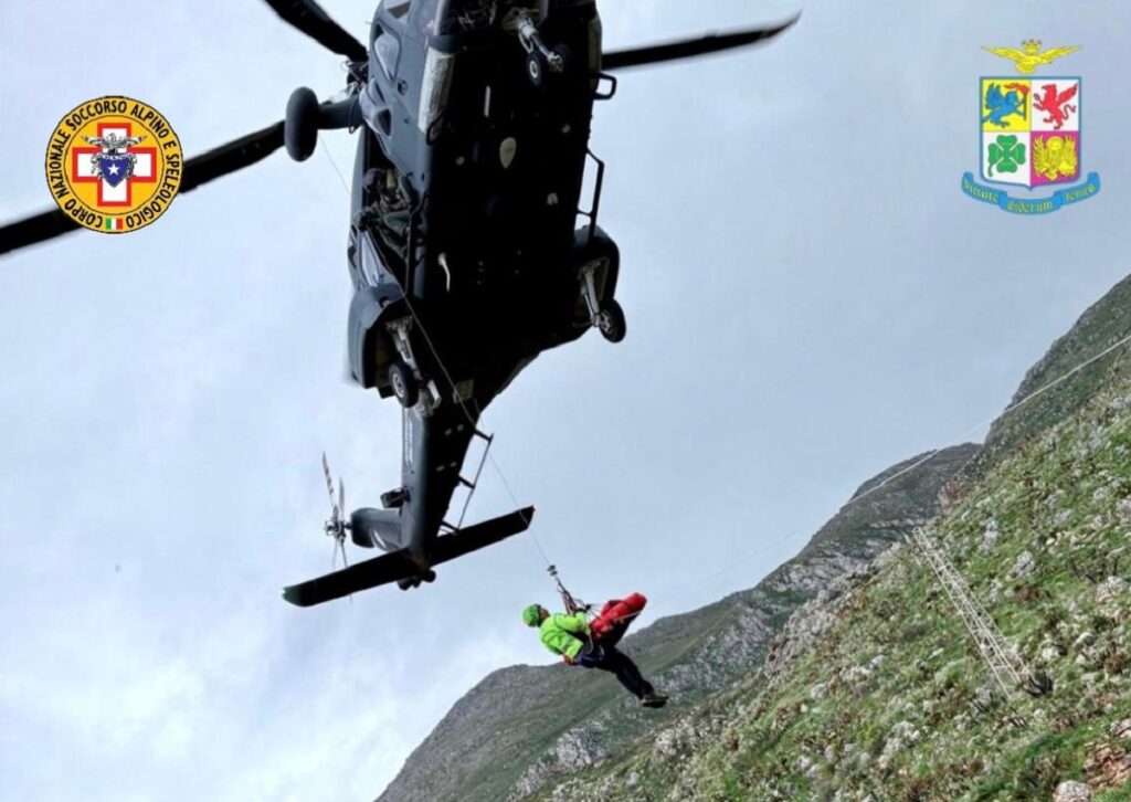 Soccorso alpino e aeronautica militare