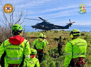 Soccorso alpino e aeronautica militare