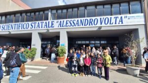 Studenti Convitto Nazionale Tommaso Campanella al Volta per i Campionati Internazionali della Bocconi