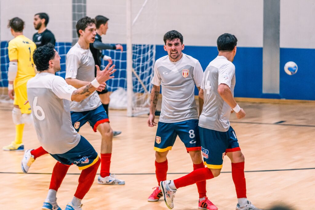 Un'esultanza del MESSINA FUTSAL
