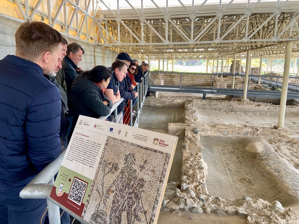 Visita dei Buyers del Concours Mondial de Bruxelles alla Villa Romana di Casignana